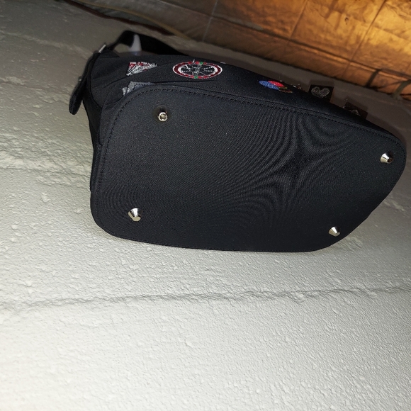 Black Casino-Themed Women's Shoulder Bag - Picture 14 of 16